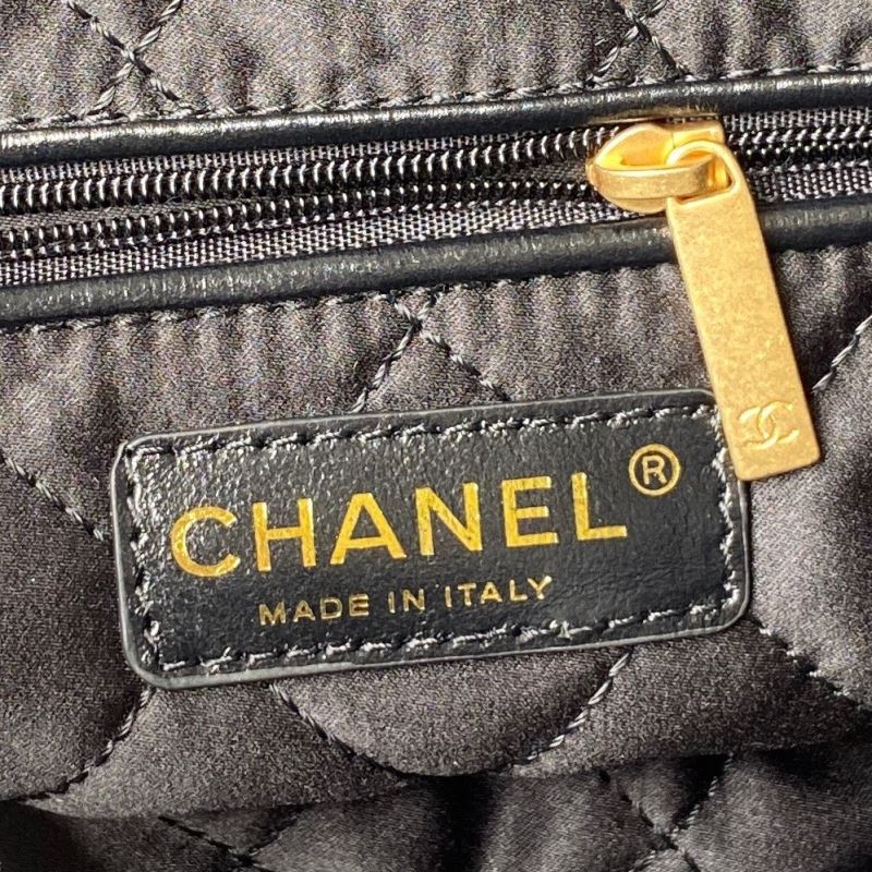 Ch**el hobo 22 bags
